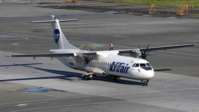 RA-67684:ATR 72-500:ЮТэйр